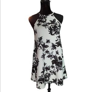 Black and White Floral Sundress Sz Medium